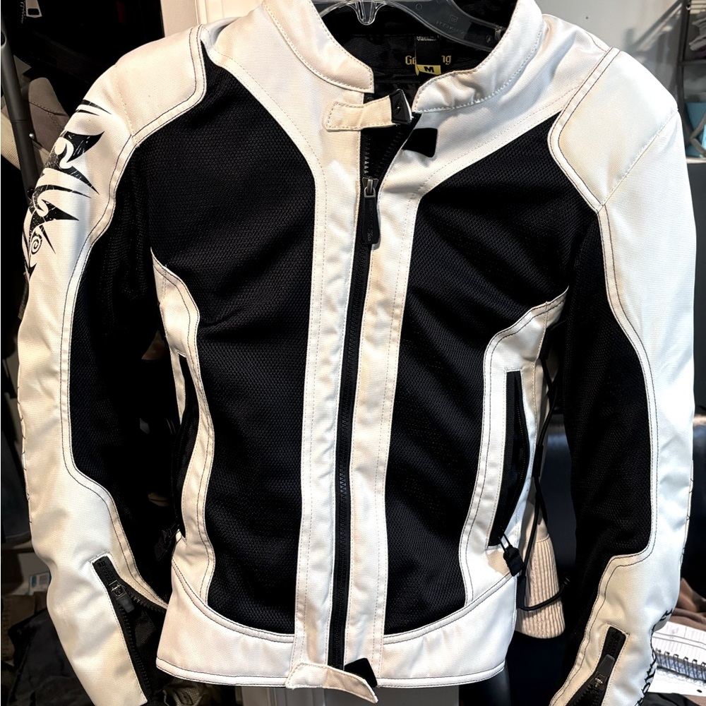 Women’s Scorpion EXO Skeletal motorcycle jacket. Size medium
